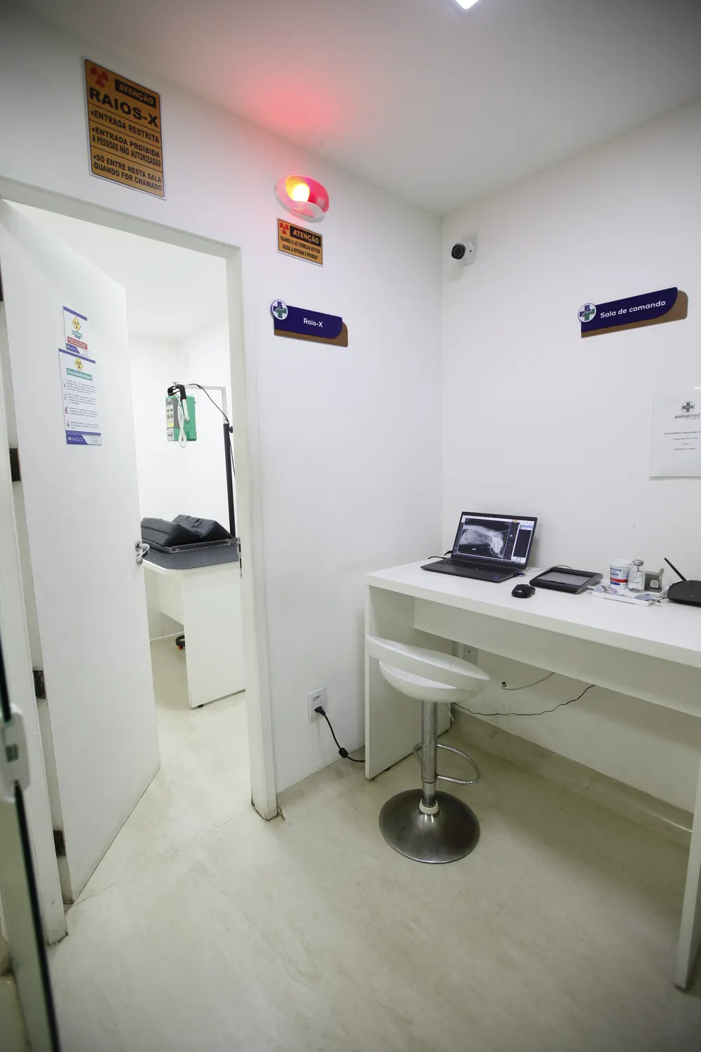 Sala de raio-X do Hospital Animalmed